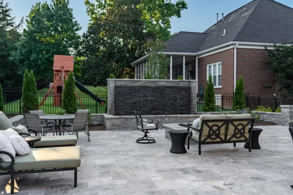 Essential Tips and Considerations for Homeowners Planning a Backyard Renovation